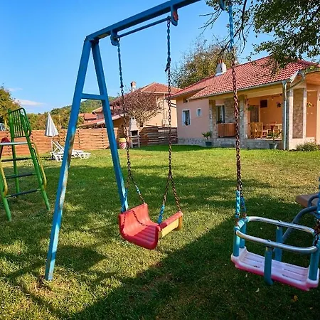 Simida Villa Debnevo