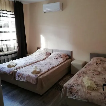 Simida Villa Debnevo